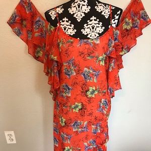 Red dress / falls off shoulder